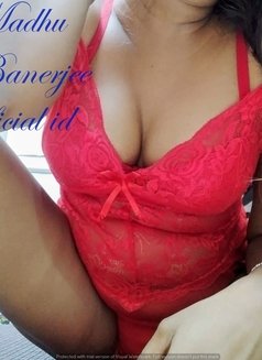 Madhu🦋Bengali-Wife for Cam❣️Service Liv - escort in Bangalore Photo 7 of 14