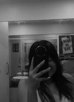 𝘾𝘼𝙎𝙃 𝙊𝙉 𝘿𝙀𝙇𝙄𝙑𝙀𝙍𝙔 - escort in Guwahati Photo 5 of 5