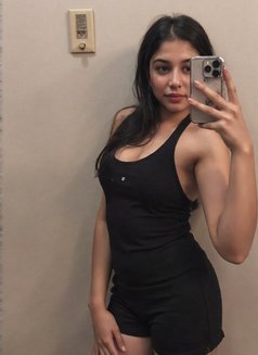 ♾️𝘊𝘈𝘔 𝘔𝘌𝘌𝘛 𝘎𝘍𝘌 - escort in Kochi Photo 1 of 2