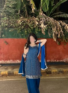 𝗡𝗼 𝗶𝗻𝗰𝗮𝗹𝗹 𝗴𝗲𝗻𝘁𝗹𝗲𝗺𝗮𝗻 - puta in Mumbai Photo 7 of 10