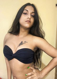 𝐥𝐢𝐦𝐢𝐭𝐞𝐝 𝐠𝐮𝐞𝐬𝐭 𝐨𝐧𝐥𝐲 - Acompañantes transexual in Hyderabad Photo 9 of 13