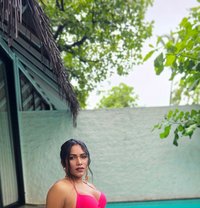 ♛ 𝐌𝐢𝐬𝐭𝐫𝐞𝐬𝐬 𝐊𝐡𝐮𝐬𝐡𝐢 - Transsexual escort in Hyderabad