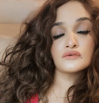 🅺🅰🆃🆃🆈 🆀🆄🅴🅴🅽 🥇 - Acompañantes transexual in Rajkot Photo 13 of 13