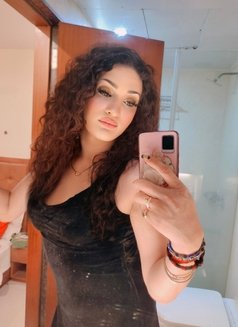 ✪🇰‌🇦‌🇹‌🇹‌🇾‌ 🇶‌🇺‌🇪‌🇪‌🇳‌‌ 🏅 - Transsexual escort in Ahmedabad Photo 5 of 10