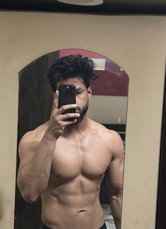 One Night stand only - Acompañantes masculino in Aurangabad  Photo 2 of 5