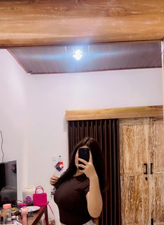 انا عسل و انت المربى - escort in Bali Photo 7 of 8