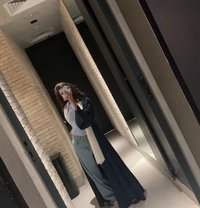 الهندباء - escort in Abu Dhabi