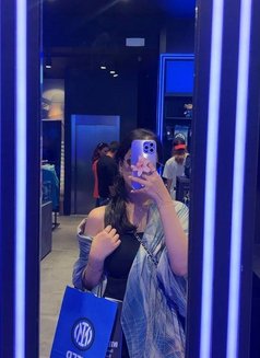 الهندباء - escort in Abu Dhabi Photo 4 of 7