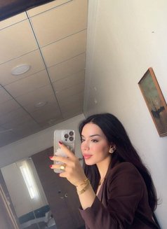 ياسمين - escort in Jeddah Photo 1 of 5