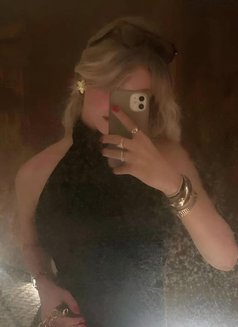 ليلى - escort in Jeddah Photo 4 of 6