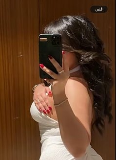 مشمشه عراقيه 🫦 مولعه - escort in Muscat Photo 1 of 1