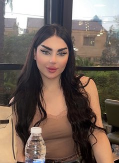 باربي في بيروت - Transsexual escort in Beirut Photo 8 of 9