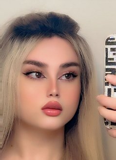🤍شمس - Transsexual escort in Beirut Photo 16 of 17