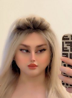 🤍شمس - Transsexual escort in Beirut Photo 13 of 15