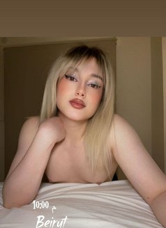 Shams - Transsexual escort in Beirut Photo 29 of 30