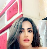 خوخة كوين - Dominadora transexual in Erbil