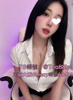 美女女 - escort agency in Dubai Photo 1 of 2