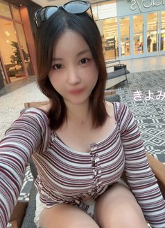 きよみ 🇯🇵（本物の日本人少女） - puta in İstanbul Photo 3 of 5