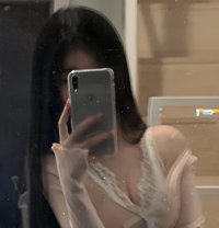 荷安安 - escort agency in Shanghai