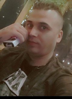 علاء - Male escort in Amman Photo 2 of 2