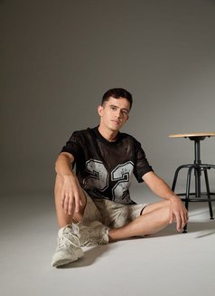 Тимур - Acompañantes masculino in İstanbul Photo 7 of 8