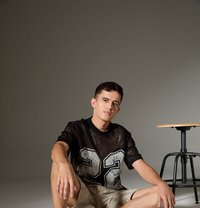 Berkay_bbk - Acompañantes masculino in İstanbul Photo 3 of 3