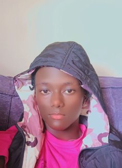 𝑇𝑖𝑓𝑓 - Male escort in Nairobi Photo 5 of 5