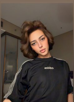 سلطان - Male escort in Dubai Photo 1 of 10