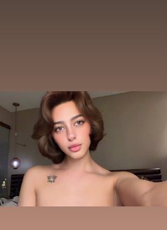 سلطان - Male escort in Dubai Photo 4 of 10