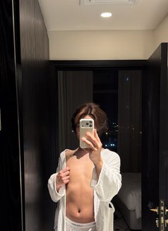 سلطان - Male escort in Dubai Photo 14 of 15