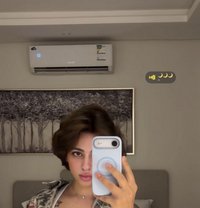 سلطان - Male escort in Riyadh Photo 1 of 9