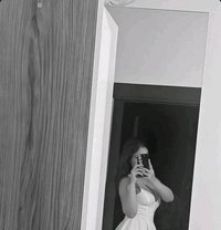 ناتالي - escort in Beirut