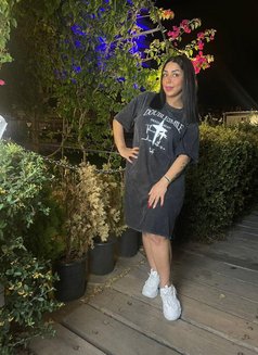 سيلين - puta in Beirut Photo 5 of 9