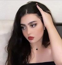نتلي - escort in Beirut Photo 4 of 4