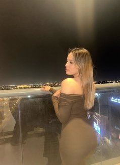 ميرا جديدة بدبي - escort in Dubai Photo 1 of 9