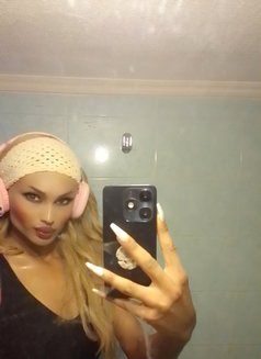 (الساحرة) - Transsexual escort agency in Beirut Photo 4 of 4