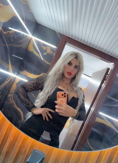 بيسو اللبناني - Transsexual escort in Beirut Photo 6 of 7