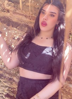 جونيلا - Transsexual escort in Beirut Photo 26 of 26