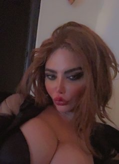اللبنانية جيجي نحاس 🇱🇧🇱🇧 - Transsexual escort in Beirut Photo 28 of 30