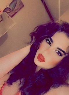 بياعت الحليب - Transsexual escort in Beirut Photo 27 of 29