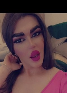 ديفا جيجي - Acompañantes transexual in Dubai Photo 6 of 16