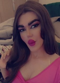 ديفا جيجي - Acompañantes transexual in Dubai Photo 7 of 16