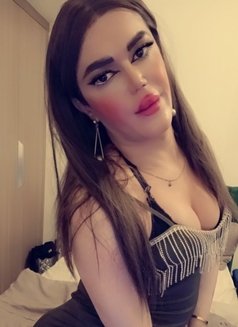 ديفا جيجي - Acompañantes transexual in Dubai Photo 18 of 21