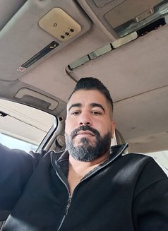 بيور توب ماستر عنيف - Male escort in Beirut Photo 2 of 4