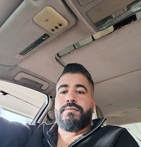 بيور توب ماستر عنيف - Acompañantes masculino in Beirut