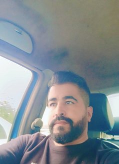 بيور توب ماستر عنيف - Male escort in Beirut Photo 3 of 4