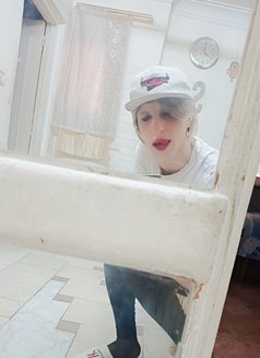 زين لبناني - Male escort in Cairo Photo 11 of 11