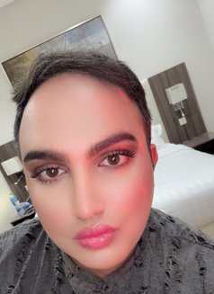 عنادي - Male escort in Riyadh Photo 4 of 15