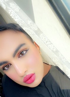 عنادي - Male escort in Riyadh Photo 7 of 15