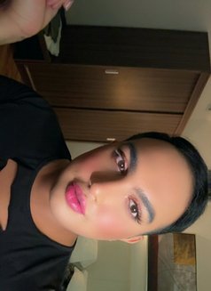 عنادي - Male escort in Riyadh Photo 11 of 15